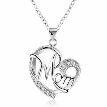 Collier en forme de coeur d&#39;amour de maman, collier pendentif de femmes de cadeau de fête des mères en cuivre